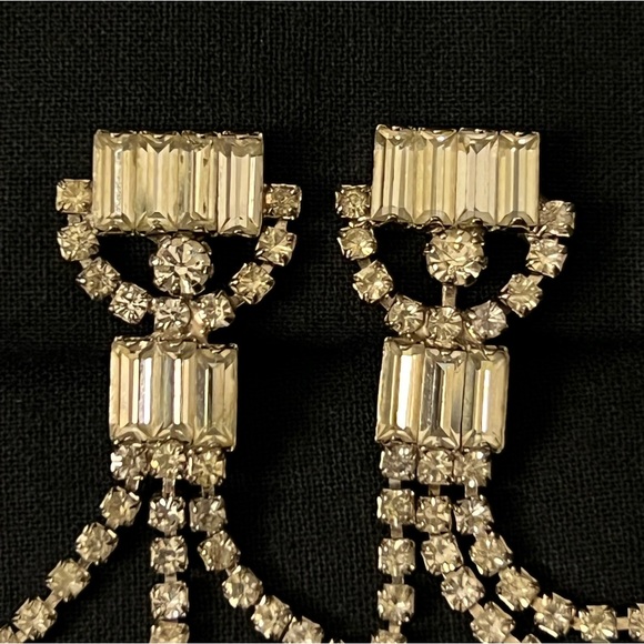Dangling Rhinestone Earrings - Picture 11 of 12